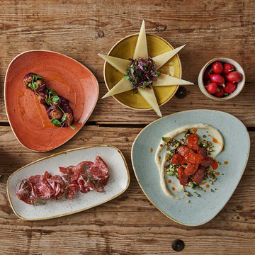 Spiced Orange Triangle Plate 28.5cm